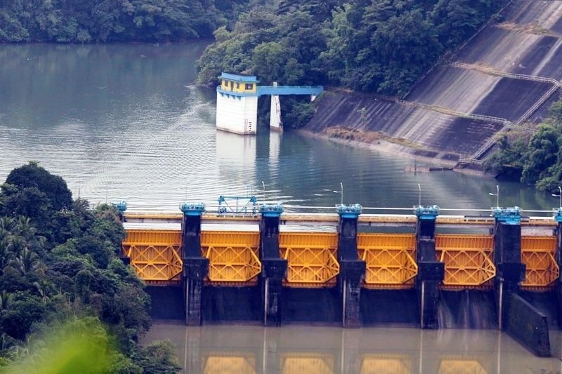 angat-dam_2019-11-30_20-41-53