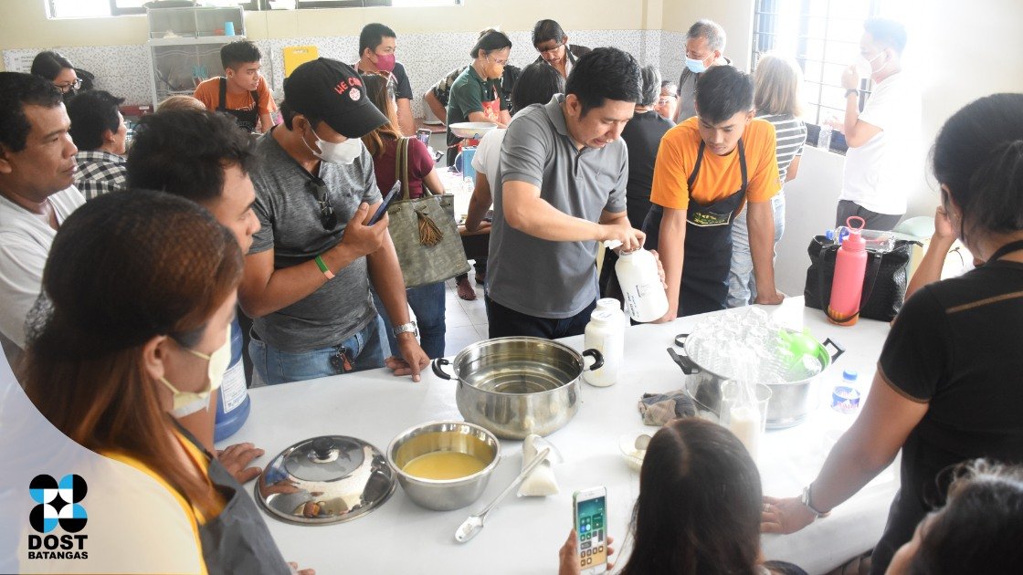 Media Release Volume No. 31 No 60 Photo 10
