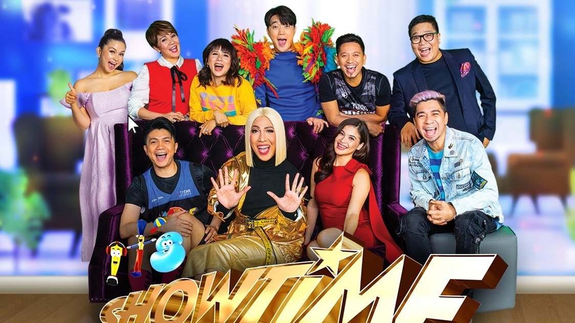 Its-showtime-stops-live-taping