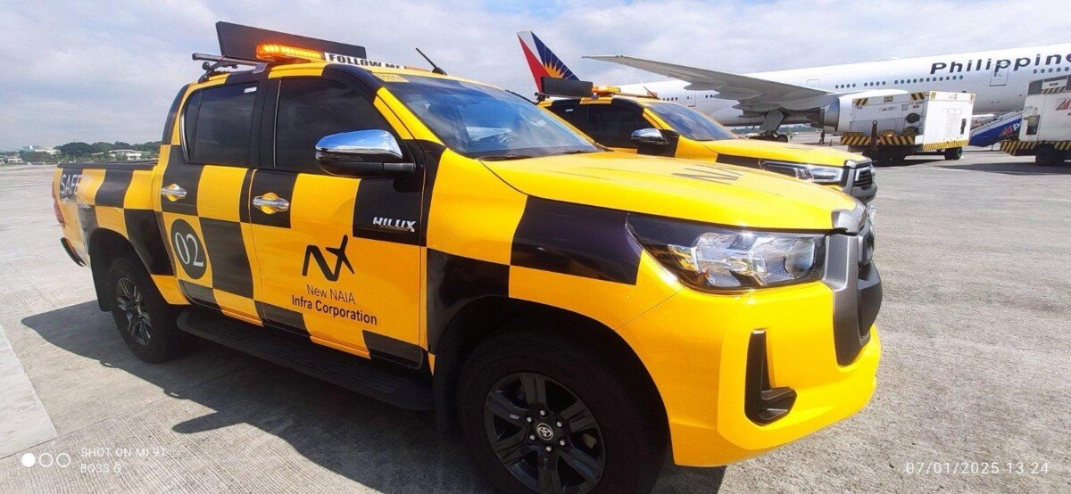 Follow-me vehicles